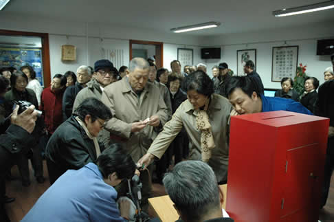 新闻图片20103231520321272007232843_9718.jpg