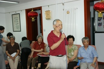 新闻图片2010671457311278485851437_7642.jpg
