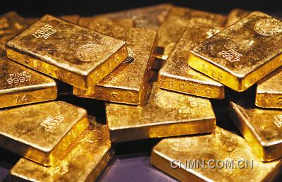 “黄金十年”全年升29.7%，黄金去年完成10连涨，高盛唱好金价可冲至1690美元。
