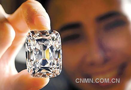 “约瑟夫大公钻”创下无色钻石每克拉拍卖价格最高纪录