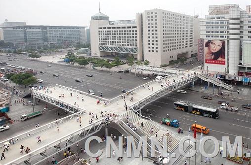 (二条图)北京西单新一号铝合金人行天桥