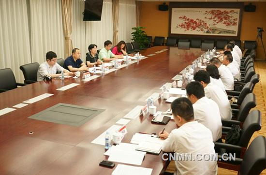 近日，中国有色集团副总经理李筱英一行到出资企业大冶有色金属集团控股有限公司（简称大冶有色）调研。