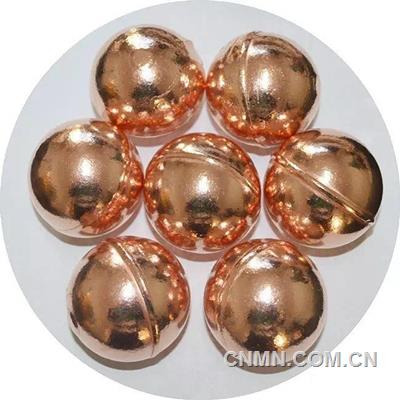 金川集团产品家族又添“丁”了。它2015年8月诞生于金川集团实业公司磷铜厂，是在原有“小”磷铜球基础上，针对市场需求，全新研发的新产品——高端磷铜球。