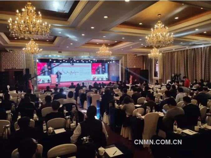 氧化铝凭啥不涨？铝锭都去哪儿了？有问题去找“铝掌柜”