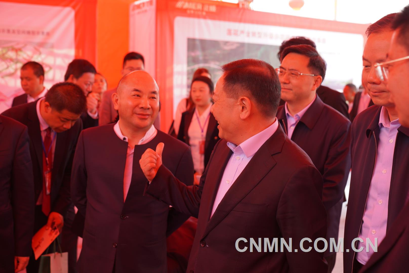 3月26日，正威莲花金属新材料产业园项目开工仪式在江西省萍乡市莲花县隆重举行。