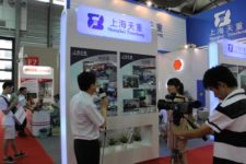 上海天重公司接受记者采访