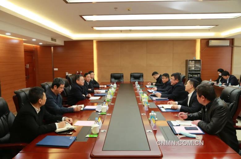 葛红林会见西部矿业集团党委书记、董事长张永利一行
