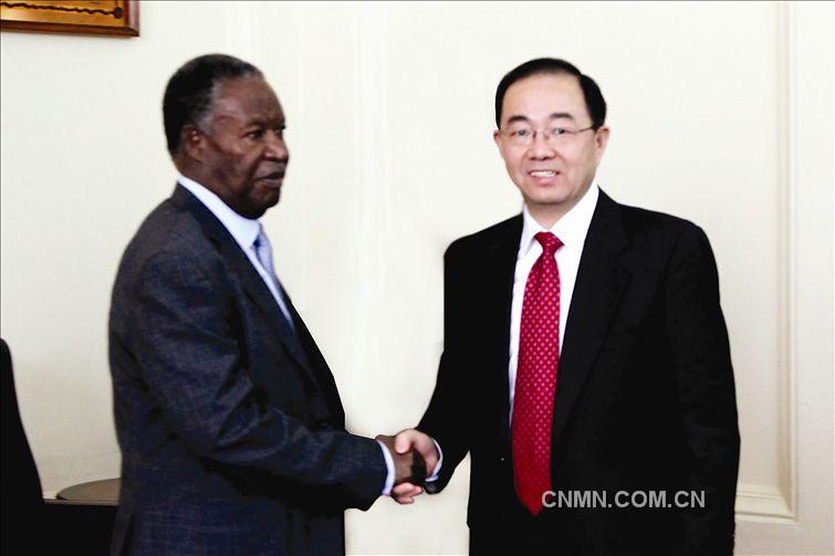 赞比亚总统萨塔接见张克利