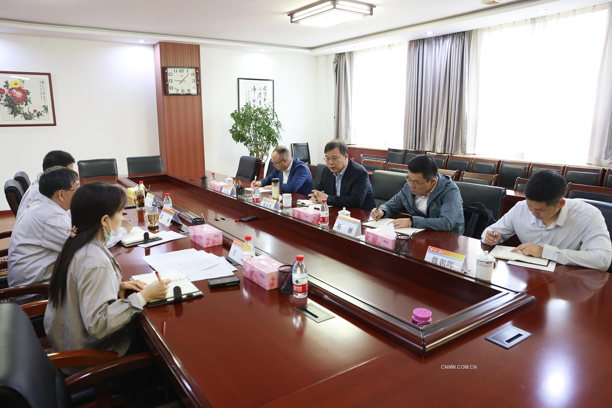 中国有色集团党委书记、董事长奚正平赴中色东方1