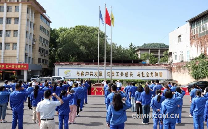 中国十五冶开展“安全生产月”系列活动