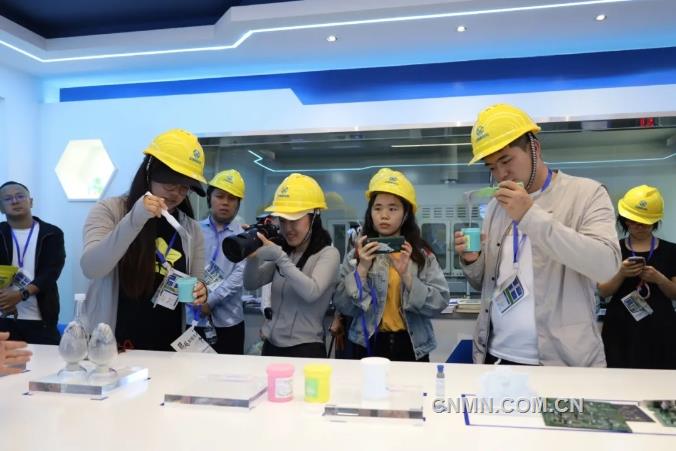“网络大V”走进云锡切身感受新质生产力