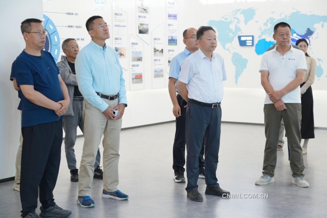 段德炳带队到青海、新疆、西藏开展锂产业专题调研