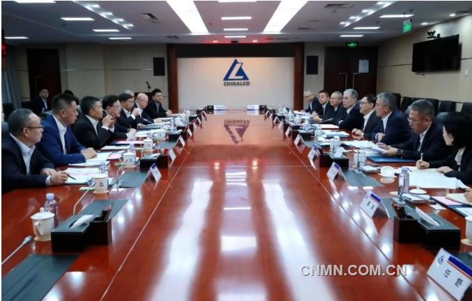 段向东会见中远海运集团董事长、党组书记万敏一行
