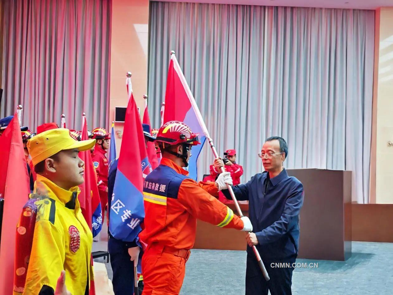 玉龙铜矿救援队：赤子之心 勇于担当