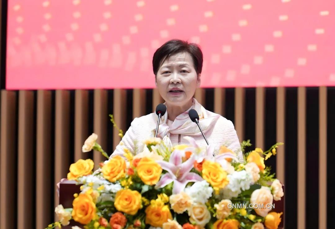 林郑月娥到访江西理工大学