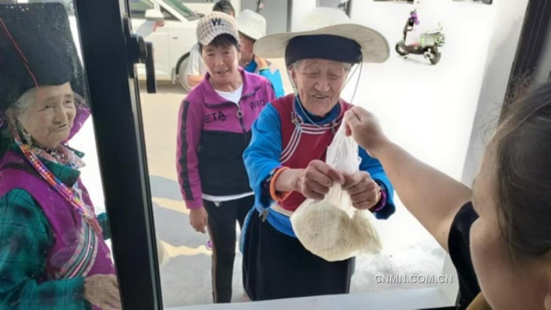 “市场化帮扶”铺就幸福路——金鼎锌业打造乡村振兴“微产业综合体”侧记