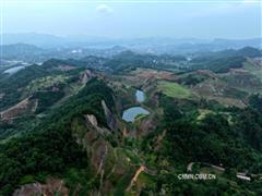 只为那青绿——江西有色建设集团修复萍乡市湘东区冬瓜槽废弃矿山纪实