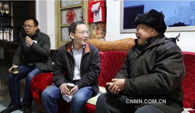 中国十五冶：节前慰问暖人心
