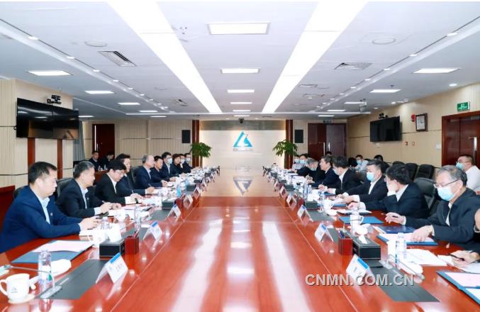 中铝集团与中国地质调查局签署战略合作协议
