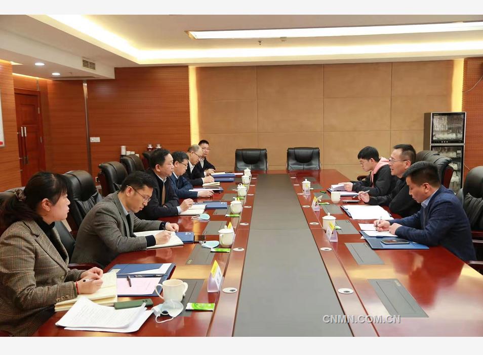 青海盐湖工业股份有限公司一行到访有色协会
